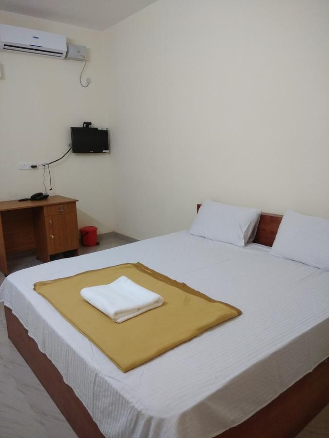 Manjira Lodge Guruvāyūr Exteriör bild